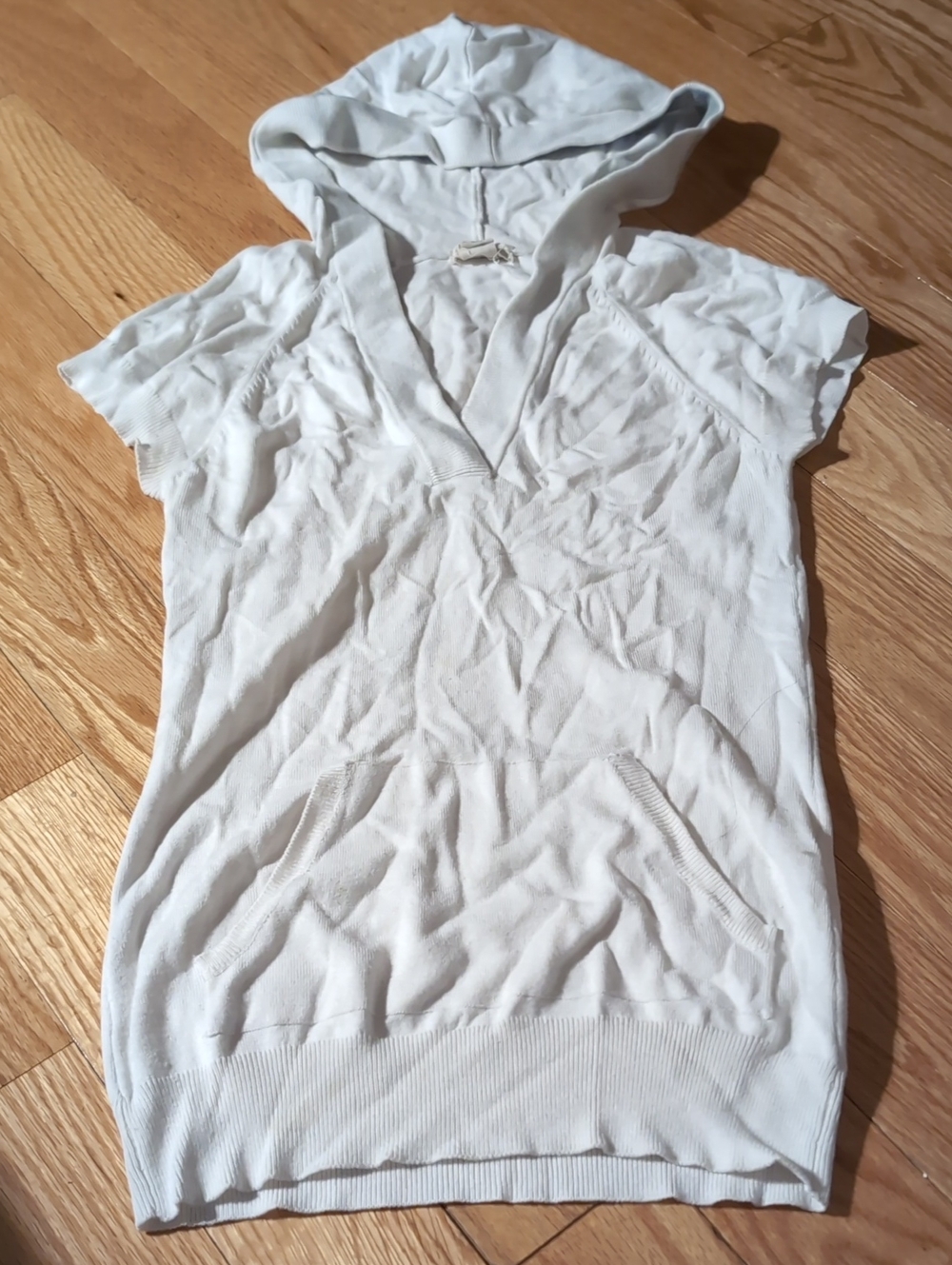 White Short-Sleeve Hooded  Top